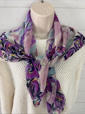 Glentex Vintage Hand Rolled 100% Silk Lightweight Scarf Floral Orchid Pattern
